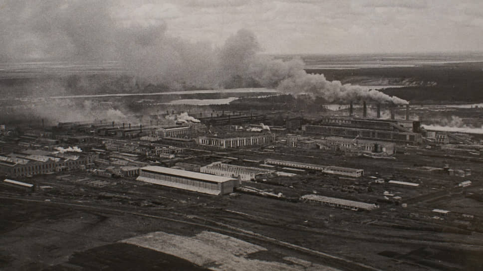 Общий вид Уральского алюминиевого завода в военное время
