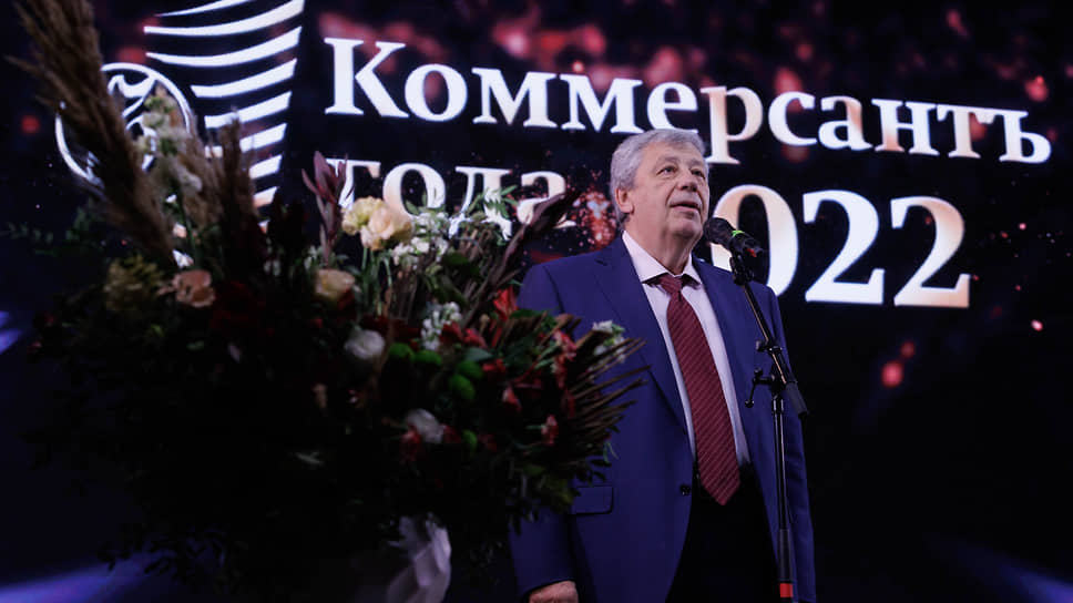 Выступление первого заместителя председателя законодательного собрания Свердловской области Аркадия Чернецкого