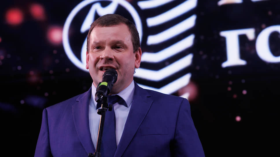 Церемония награждения победителей конкурса «Коммерсантъ года», организованного ИД «Коммерсантъ-Урал» среди представителей малого и среднего бизнеса (МСБ) Свердловской области в центре искусств &quot;Главный проспект&quot; в Екатеринбурге. Заместитель главы Екатеринбурга Дмитрий Ноженко во время церемонии