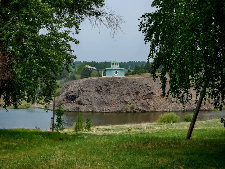 Нижнесинячихинский музей-заповедник деревянного зодчества и народного искусства имени И.Д. Самойлова. Часовня князя Александра Невского