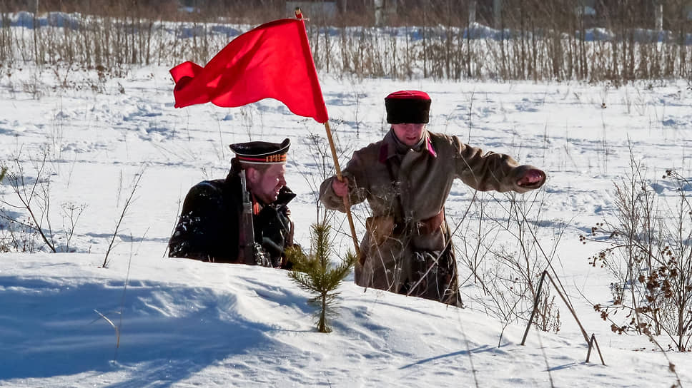 Военно-историческая реконструкция эпизода сражения между частями Красной армии и кайзеровскими войсками в феврале 1918 года в военно-патриотическом парке культуры и отдыха «Патриот» Центрального военного округа (ЦВО) в честь Дня защитника Отечества