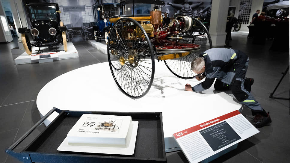 Презентация реплики первого в мире автомобиля — Benz Patent-Motorwagen