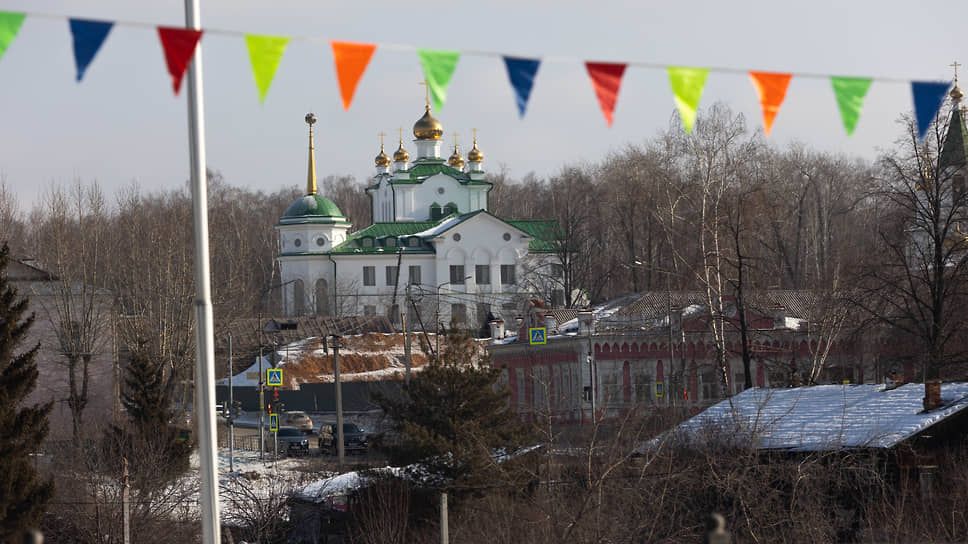 Домовая церковь иконы Божией Матери «Достойно есть» при Духовно-просветительском центре в городе Березовский