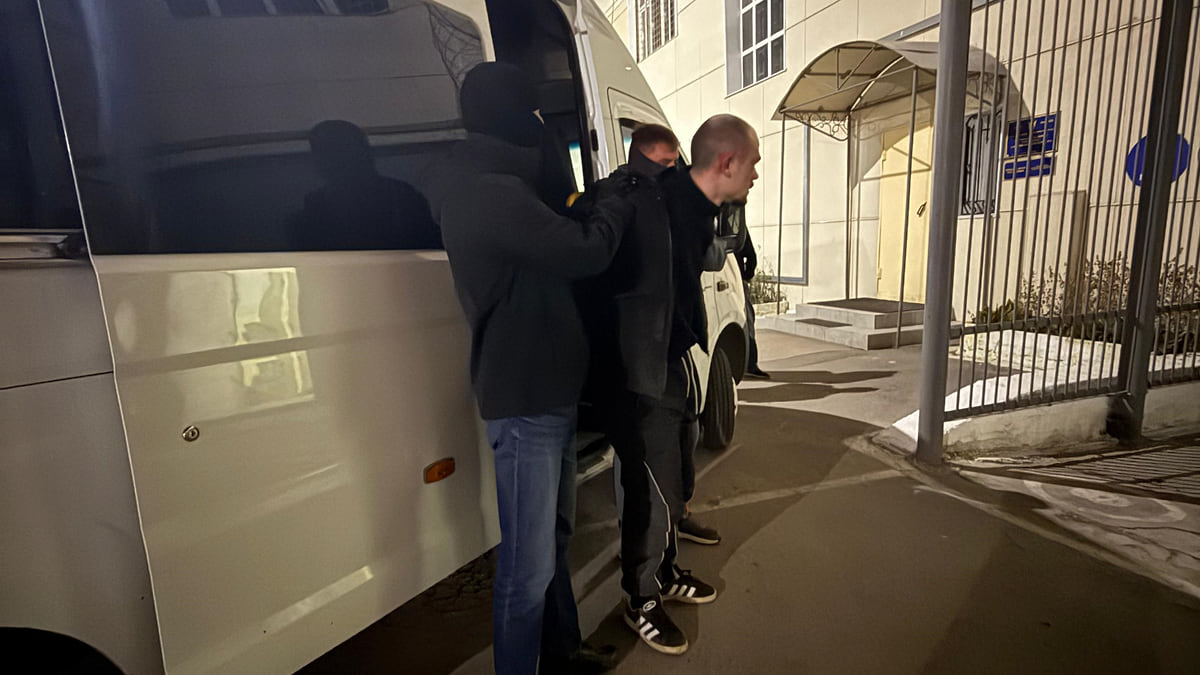 Террористов вернули в изолятор