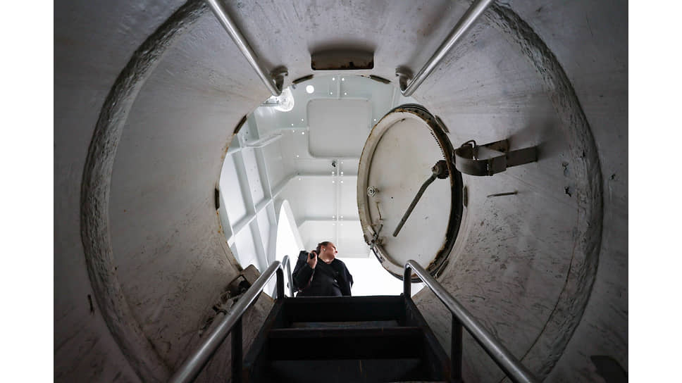 Несколько лет миниатюрная подлодка проработала в водах Карибского моря, в 1996 прибыла в Северодвинск для ремонта и модернизации