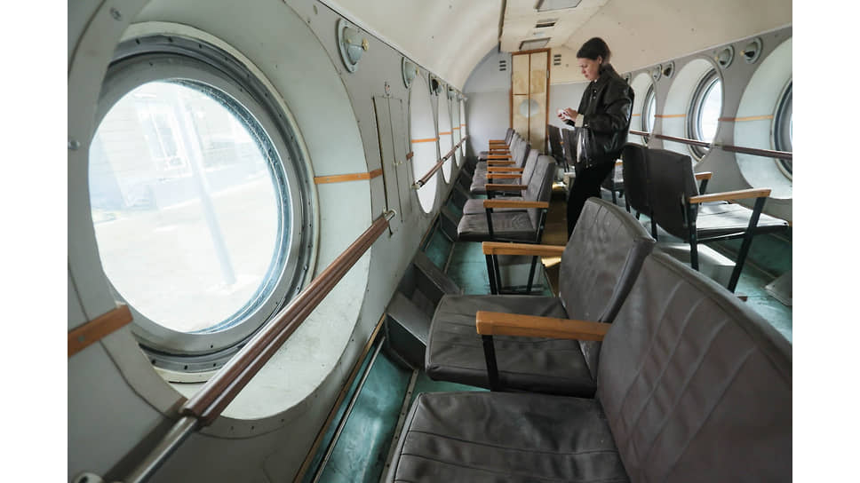 Презентация экскурсионной подводной лодки «Нептун» после наружной реставрации