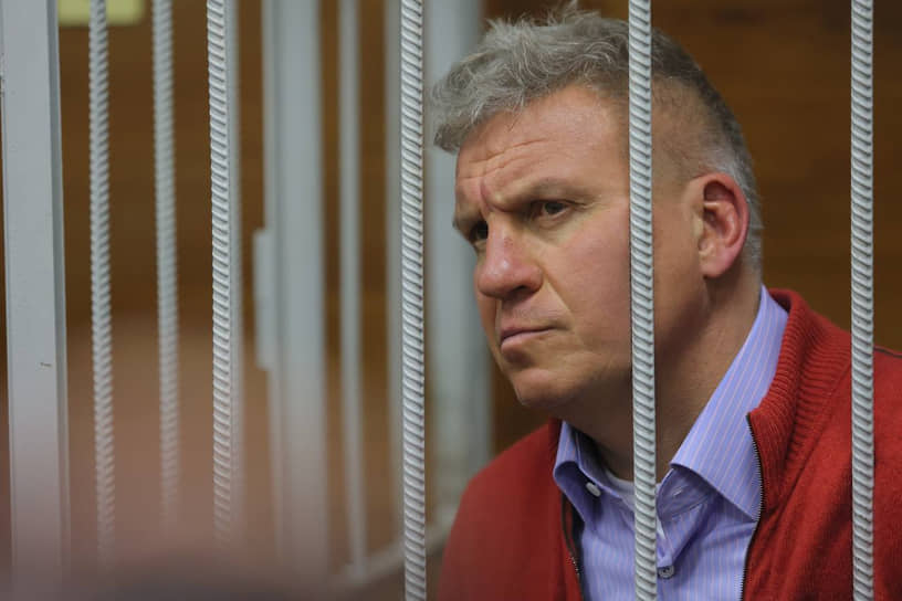 Алексей Бобров