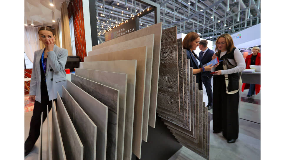 XII Международный строительный форум и выставка &quot;100+ TechnoBuild&quot; 