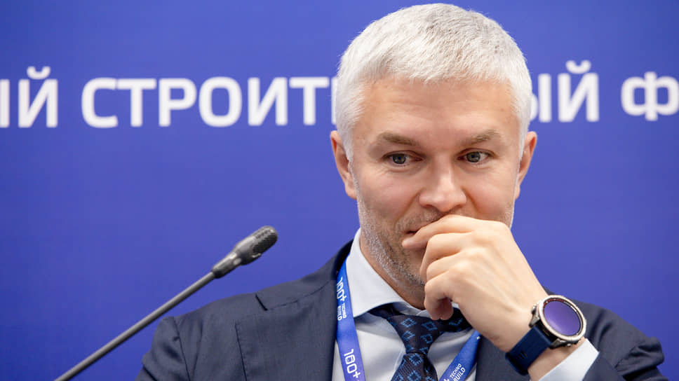 Заместитель мэра Екатеринбурга Рустам Галямов во время работы форума