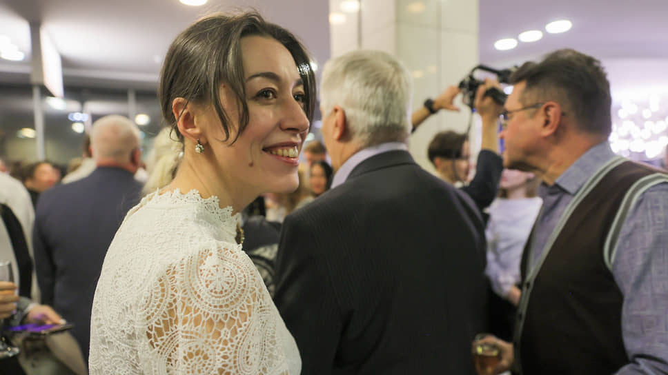 Пресс-секретарь театра &quot;Провинциальные танцы&quot; Евгения Капитонихина