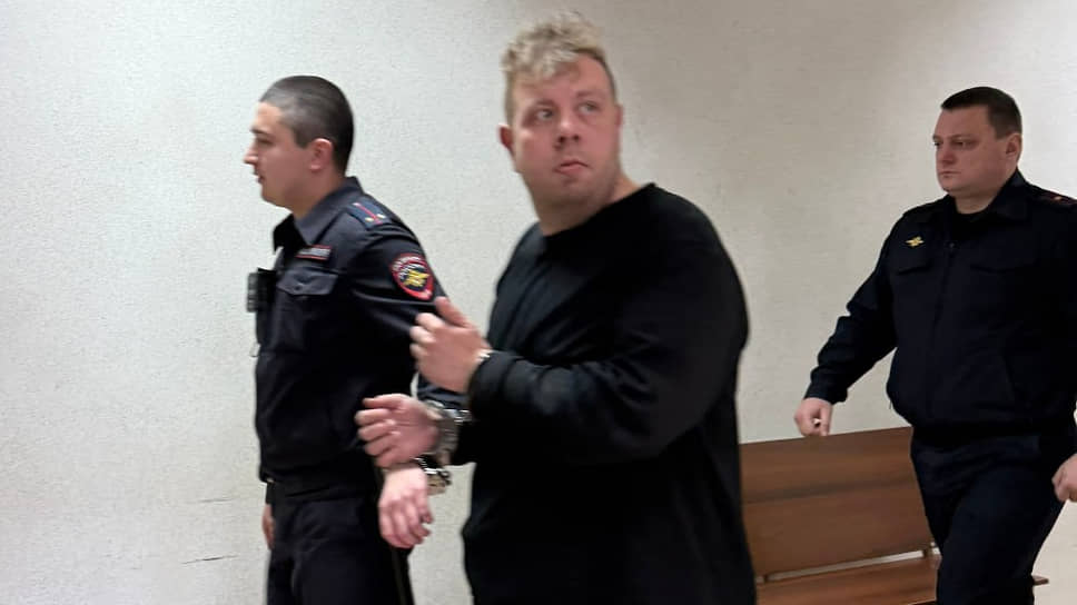 Артем Ваганов в зале суда