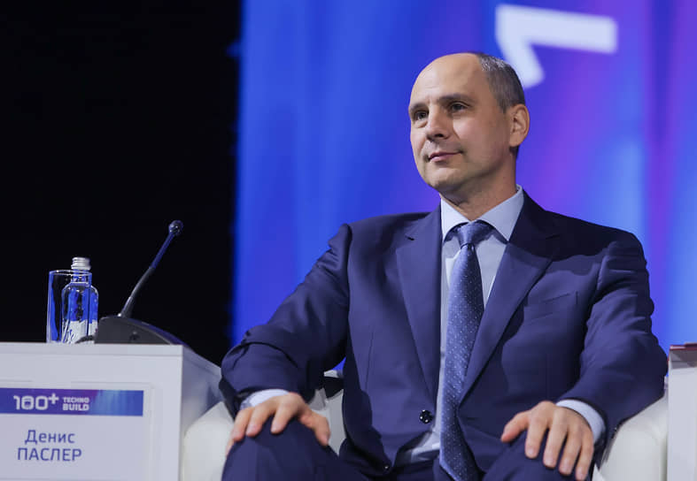 Губернатор Свердловской области Денис Паслер