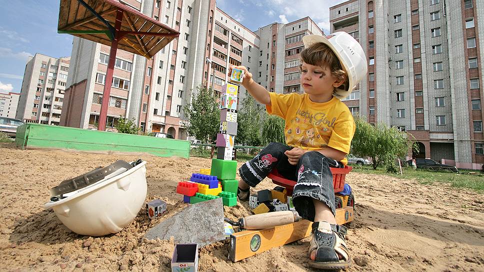 В пяти свердловских муниципалитетах начинают принимать заявки на покупку квартир по 35 тыс. рублей за кв. метр 