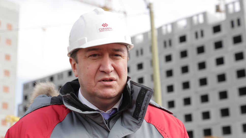 Генеральный директор «Синара-девелопмент» Тимур Уфимцев заявил, что портфель контрактов на строительство деревни Универсиады не пересматривался
