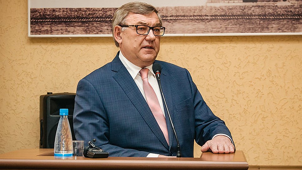 Депутаты приняли отставку Юрия Тюрина с должности мэра Ижевска