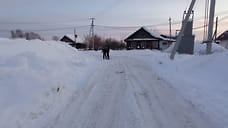 В Удмуртии 7-летний мальчик скатился с горки и попал под колеса автомобиля