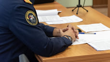 В Ижевске возбудили уголовное дело после схода наледи с крыши торгового центра на девушку