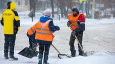 Снегоуборочную технику предприятий задействуют для расчистки улиц Ижевска от снега