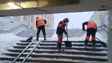 Дорожные службы Ижевска работают в усиленном режиме из-за снегопада