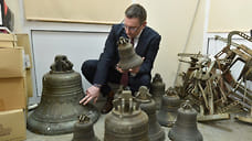 Премьер Удмуртии показал колокола, которые установят на Дерябинскую башню