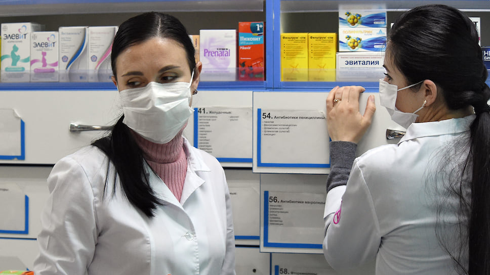 Как в Удмуртии выявили нехватку медицинских масок в аптеках