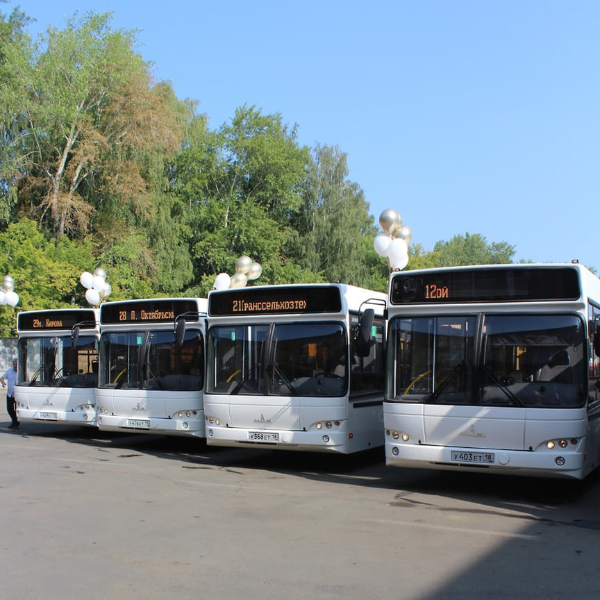 33 новых полунизкопольных автобусов МАЗ 103-468 поступило в автопарк ИПОПАТа в Ижевске.