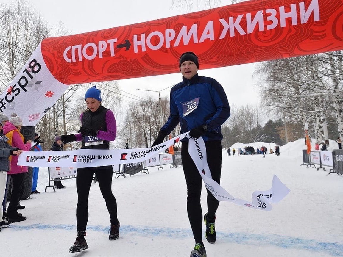 Заместитель председателя правительства Удмуртии Роман Ефимов рассказал, что заранее записался на забег Pelmenrun, чтобы «отработать съеденное». «Тогда я еще не знал, что за победу дают тазик пельменей»,— отметил господин Ефимов