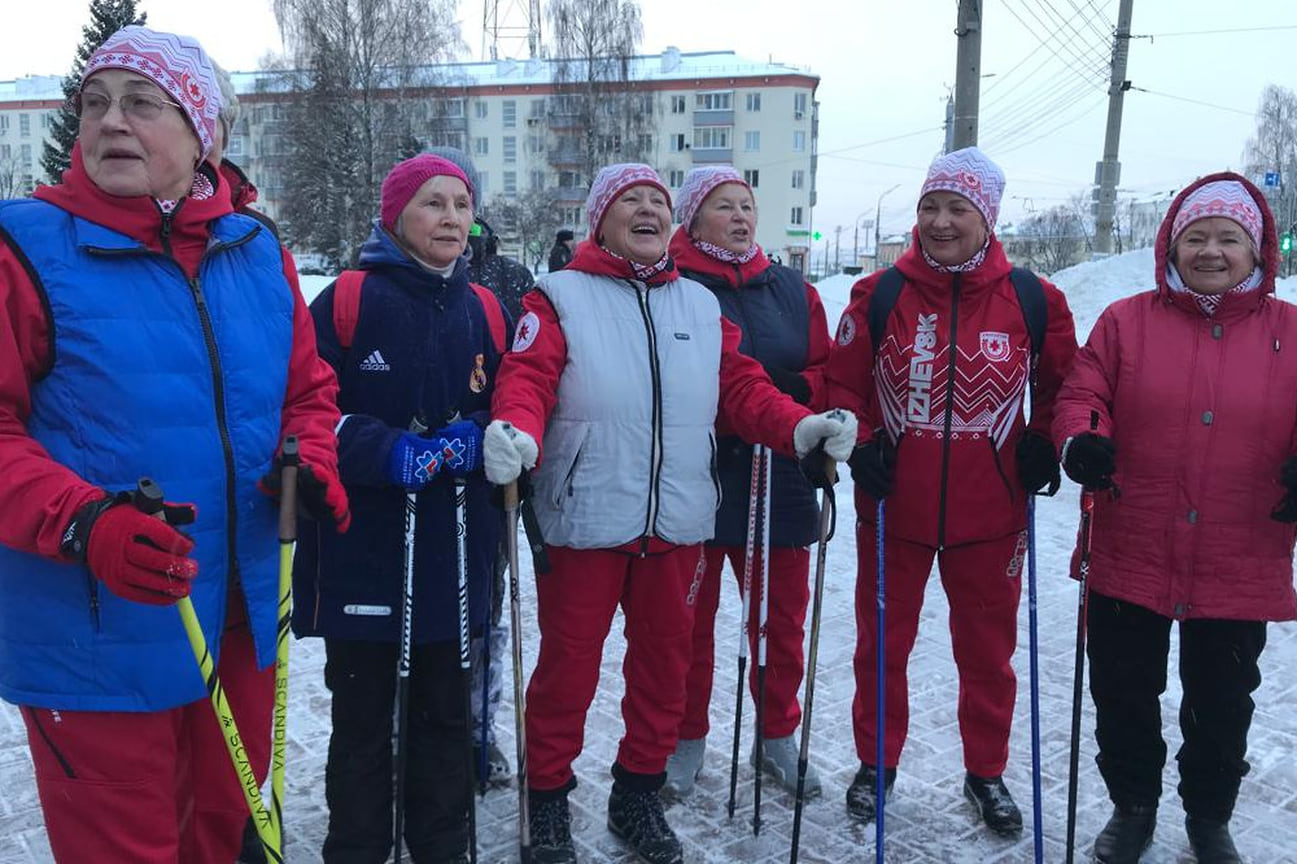 Первый день наступившего нового  года жители Ижевска встретили забегом на Кубок кристальной трезвости. Мероприятие, которое проходит второй год, поддержали 150 человек. Участники пробежали символическую дистанцию — 2023 м