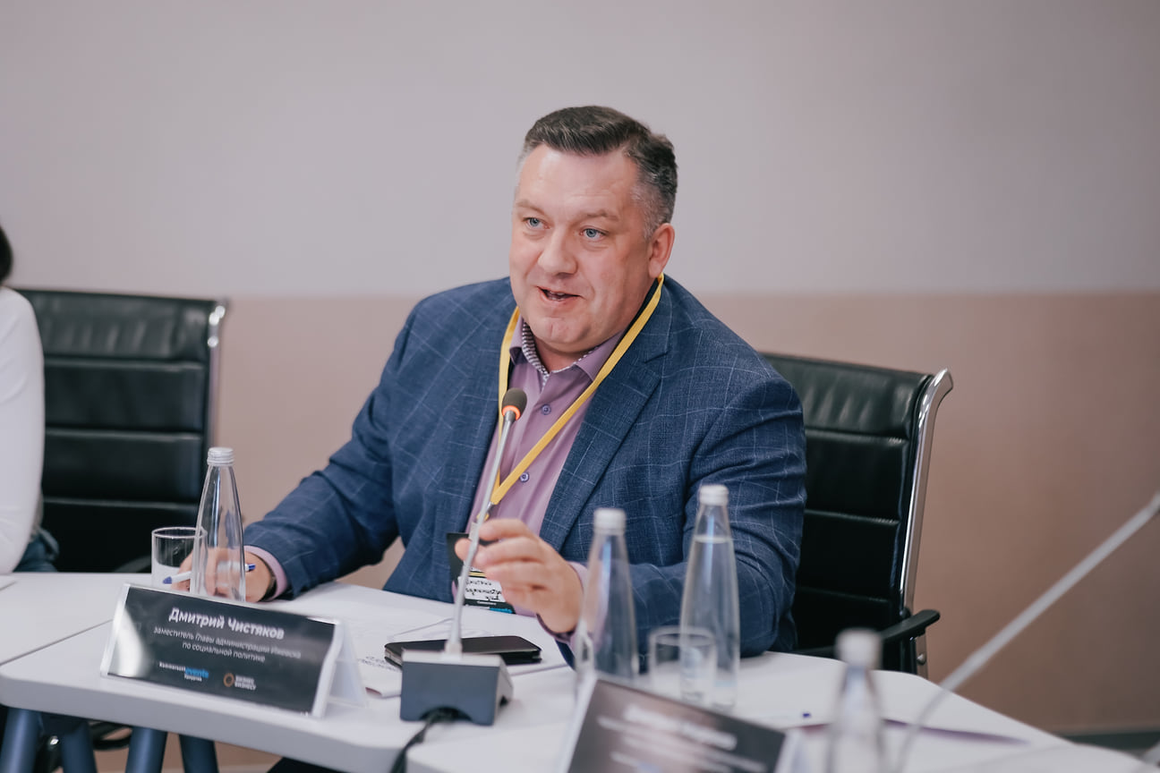 Дмитрий Чистяков