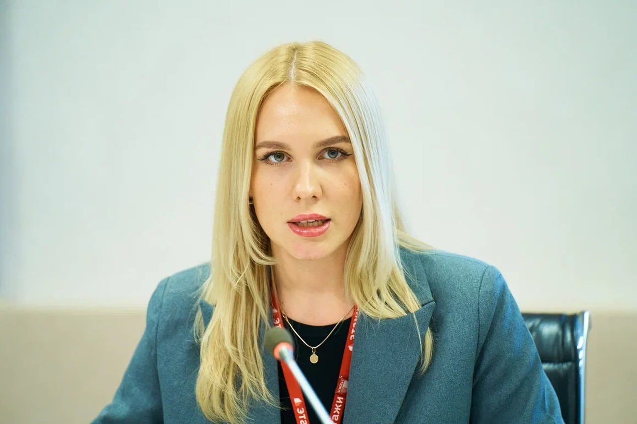 Алена Стерхова, руководитель отдела по работе с застройщиками загородной недвижимости агентства недвижимости «Этажи» 