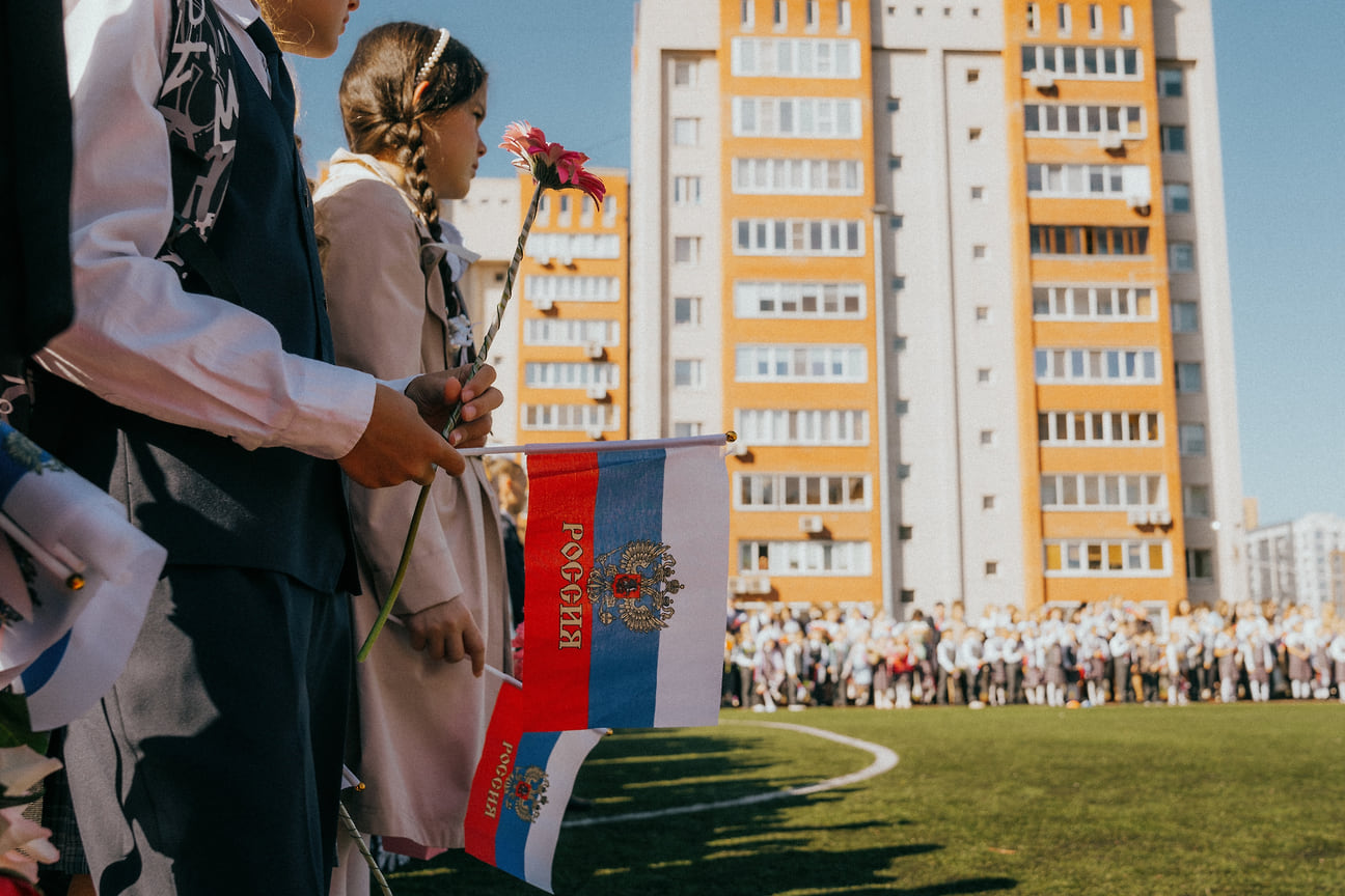 В Ижевске прошли торжественные линейки в честь начала нового учебного года