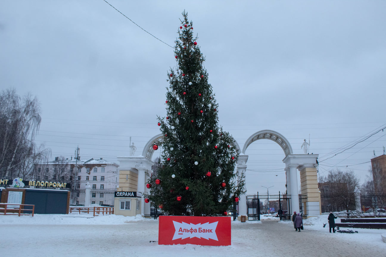 Как украсили Ижевск к Новому году