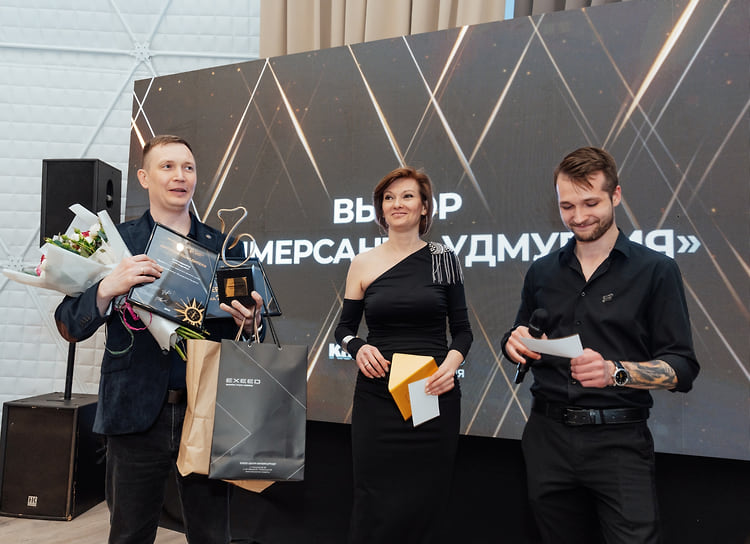 Дмитрий Степанов