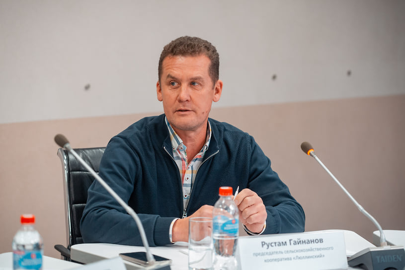 Председатель  сельхозкооператива «Люллинский»  Рустам Гайнанов 