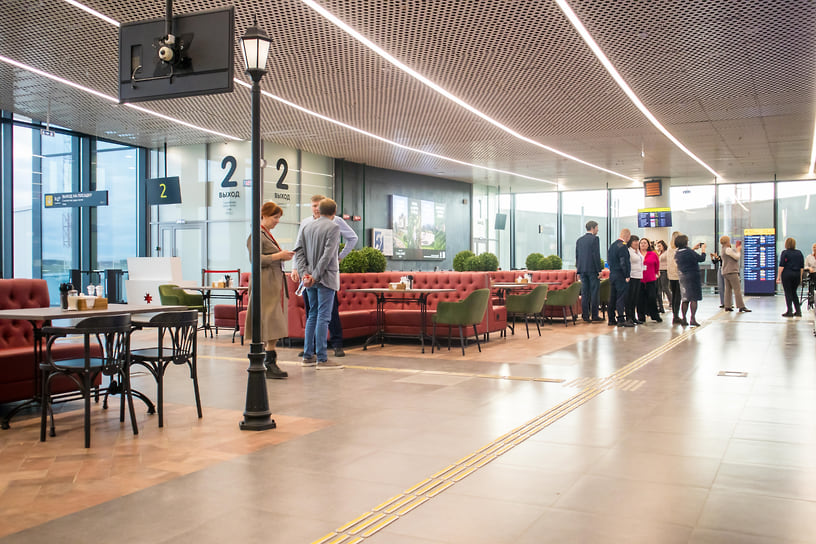За это время новый терминал обслужил более 120 тысяч пассажиров, отмен рейсов по техническим причинам не зафиксировано 