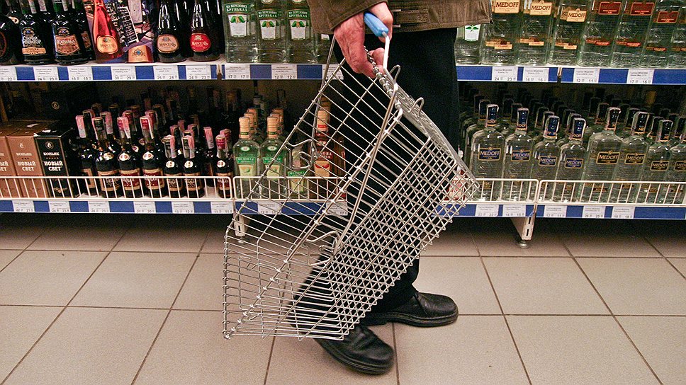 Жители Татарстана перестали брать водку в магазинах