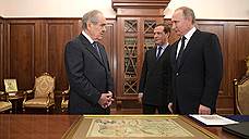Владимир Путин подарил Минтимеру Шаймиеву карту древней Тартарии