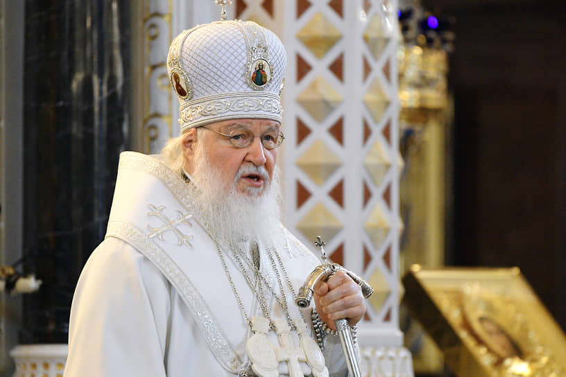 Патриарх Кирилл лишил сана трех священнослужителей из Татарстана