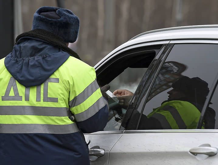 В Казани осудят сотрудника ГИБДД за получение взятки в размере 30 тыс. рублей