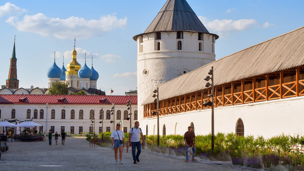В 2024 году Казанский Кремль посетили почти 5,4 тысяч людей с инвалидностью