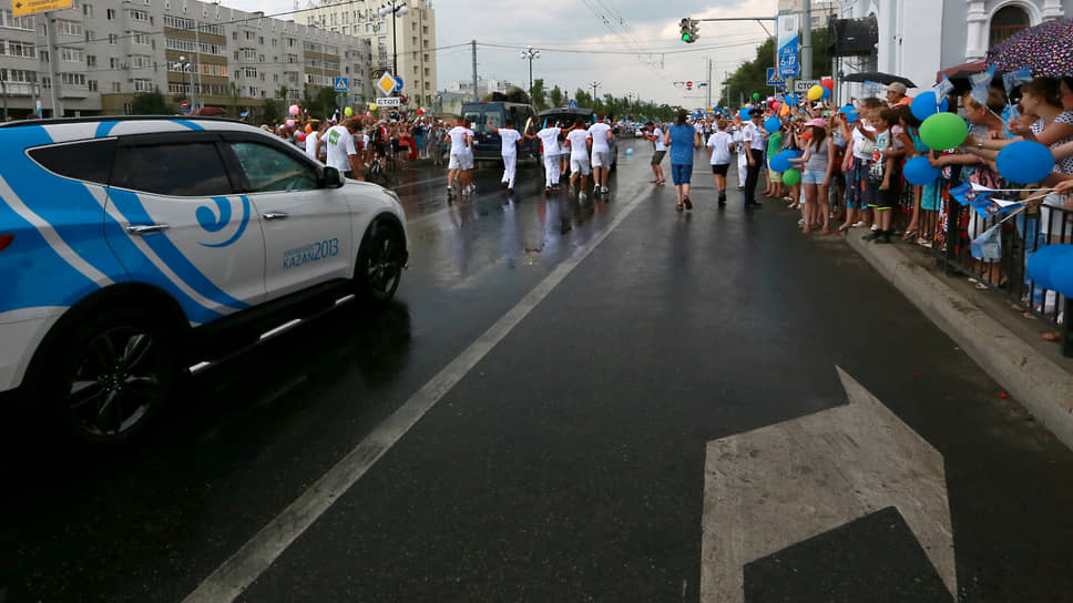 Эстафету по легкой атлетике из центра Казани перенесли в Дербышки
