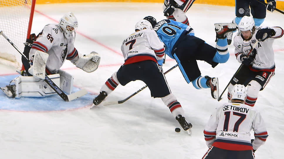 «Нефтехимик» продлил договор с «Ижсталью» о спортивном сотрудничестве