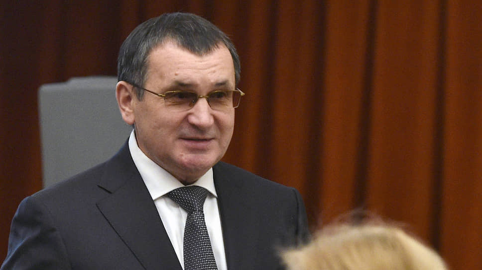 Глава Чувашии предложит кандидатуру Николая Федорова на пост сенатора