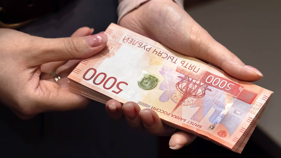 777 татарстанцев получают зарплату в 1 млн рублей