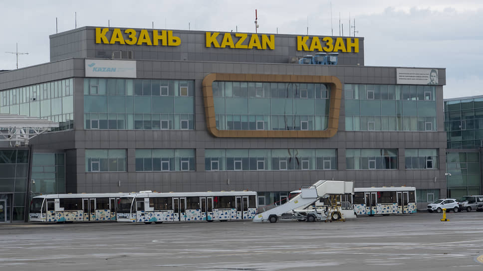 Казанский аэропорт закрыли на фоне беспилотной опасности