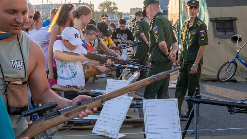 На празднике «Я выбираю небо!»