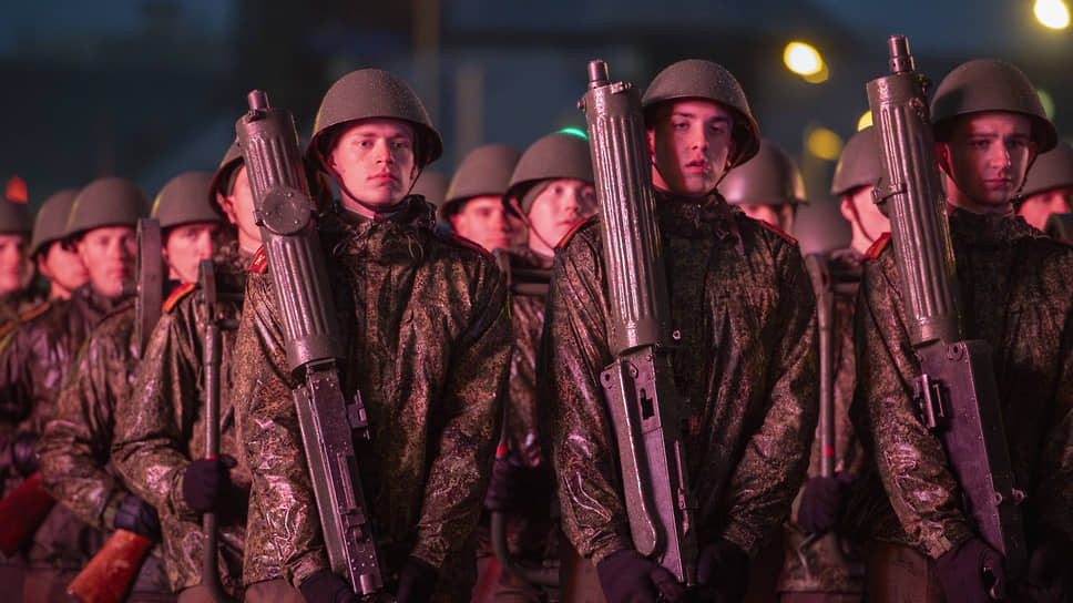Генеральная репетиция парада Победы в Казани