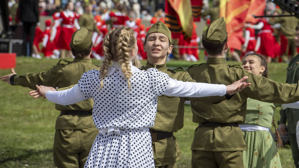 Парад Победы в Казани 9 мая