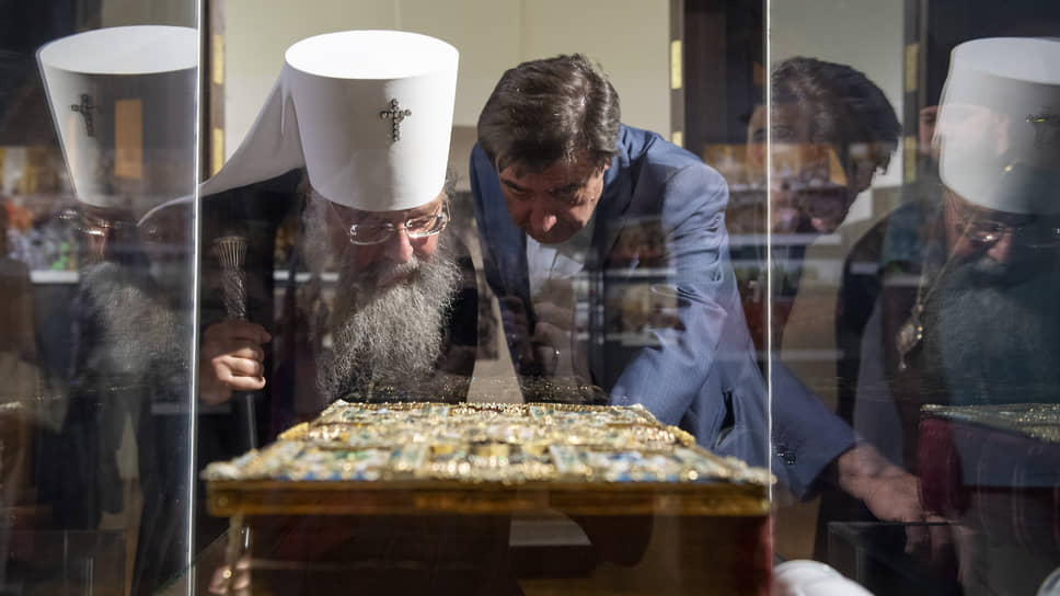 Выставка «Литургия с Патриархом»