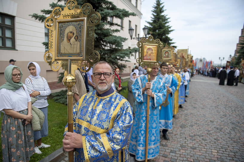 Крестный ход в честь праздника Казанской иконы Божией Матери